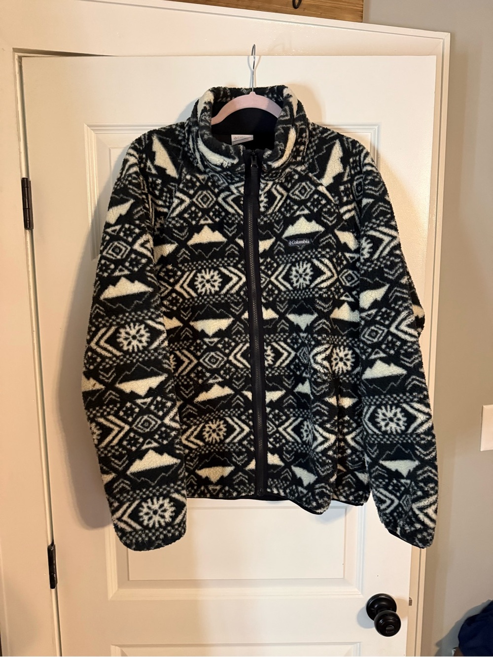 Columbia Olive Green and Cream Sherpa Fleece Jacket